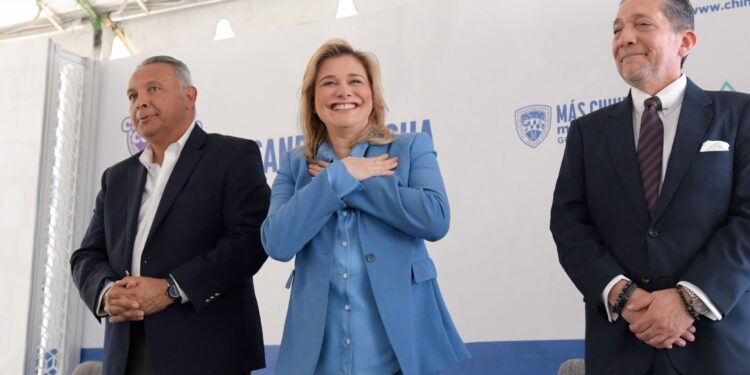 Instalan paneles solares para mejorar acceso al agua en Ciudad Juárez