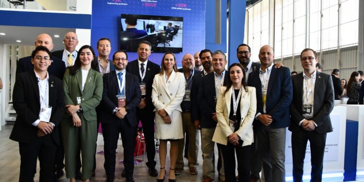 Chihuahua se posiciona como líder aeroespacial en Famex 2025