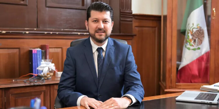 Nombran a nuevo director de Pensiones Civiles del Estado