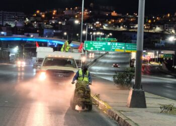 Reportan 30% de avance en trabajos de pintura en el Periférico de la Juventud