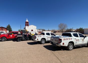 Establecen rutas de apoyo y suministro de víveres para combatientes de incendio en Guerrero