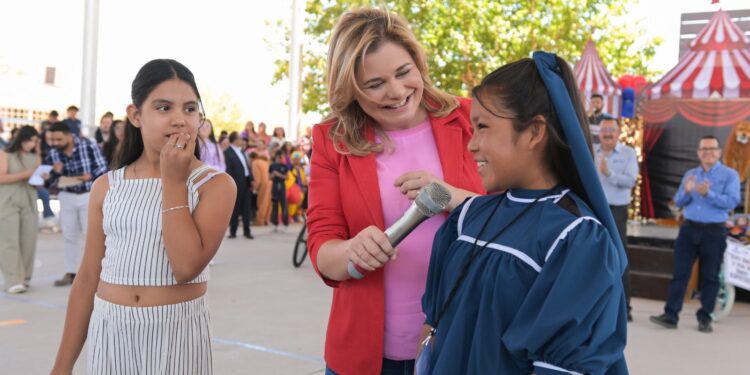 Maru Campos celebra el Día de la Niñez en Delicias con más de 600 menores
