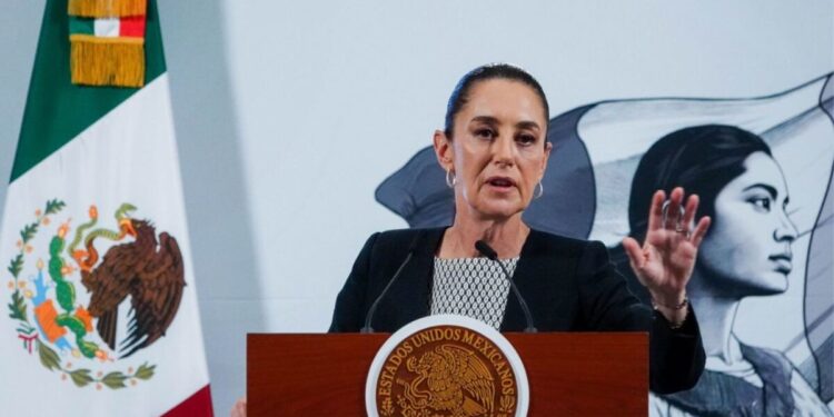 Claudia Sheinbaum frena ley que permitía bloqueo de plataformas