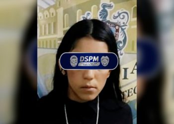 Detienen a mujer por robo de mercancía en centro comercial