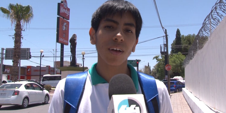 Exigen sanciones por incidente entre alumno y maestro en Cobach 8