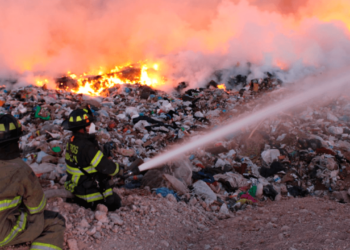 Piden bomberos no prender fuego a maleza ni basura