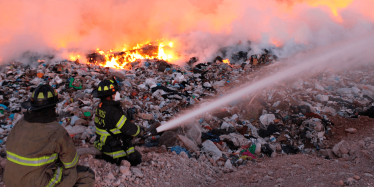 Piden bomberos no prender fuego a maleza ni basura