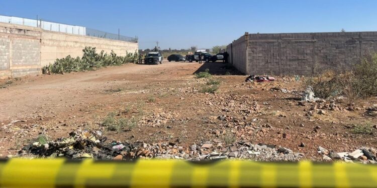 Dejaron encobijado en la colonia Granjas del Valle