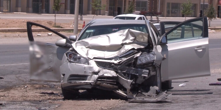 Tres lesionados en choque múltiple en la carretera a Aldama