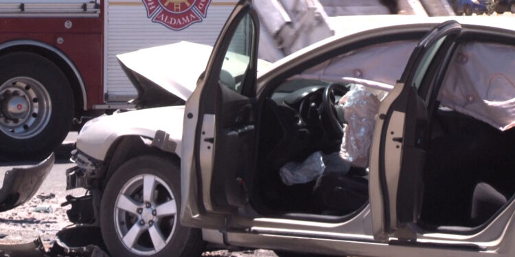 Tres lesionados en choque múltiple en la carretera a Aldama