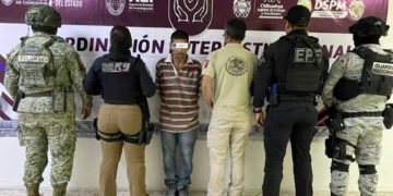 Detienen a hombre con 11 envoltorios de cristal en la Real de Mina