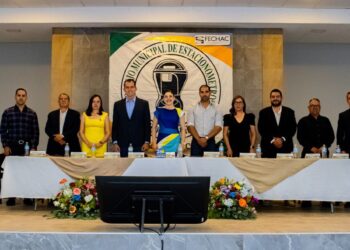 Presenta Miriam Soto informe sobre estacionómetros en Meoqui