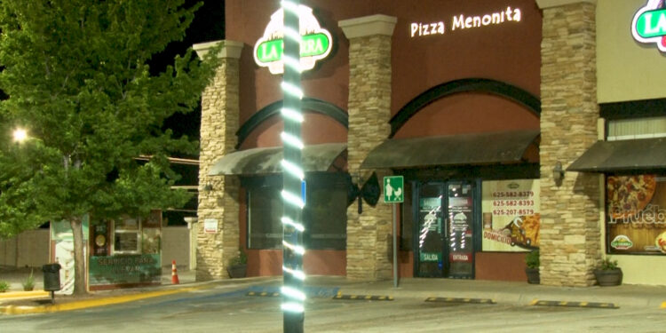 Termina con su vida en pizzería de Cuauhtémoc