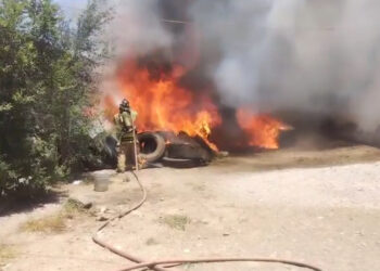 Incendio en Cuauhtémoc moviliza a cuerpos de emergencia