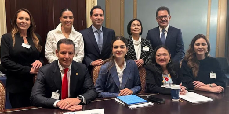 Senadores mexicanos rechazan impuesto a remesas en EE. UU.