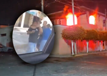 Dos sujetos golpearon a un joven frutero y pobladores incendian la casa de los agresores