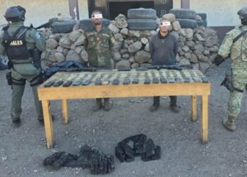 Capturan a dos sujetos armados en Madera