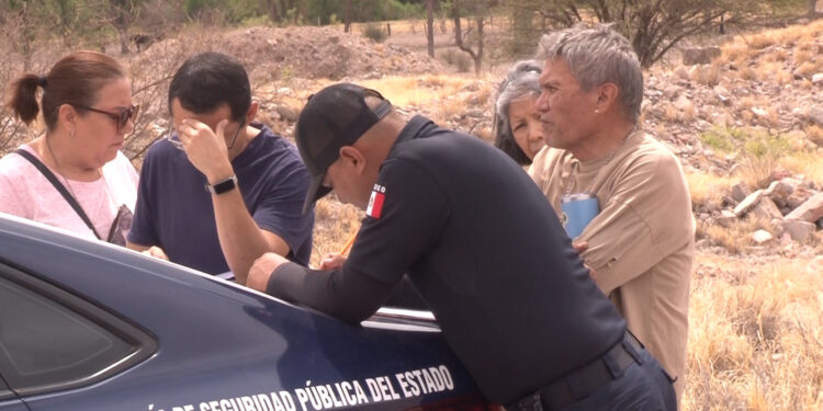 Conductor pierde el control y choca en la carretera a Aldama
