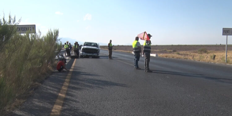 Vuelca tras ser golpeado por una pickup en Meoqui
