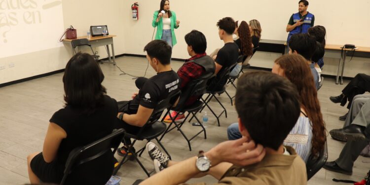 Concluye con éxito “Diplomado de Liderazgo Humanista” del municipio