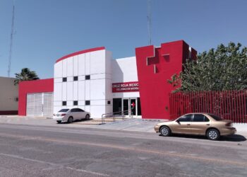 Muere mujer afuera de la Cruz Roja en Meoqui