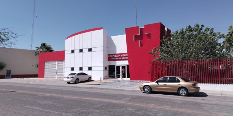 Muere mujer afuera de la Cruz Roja en Meoqui