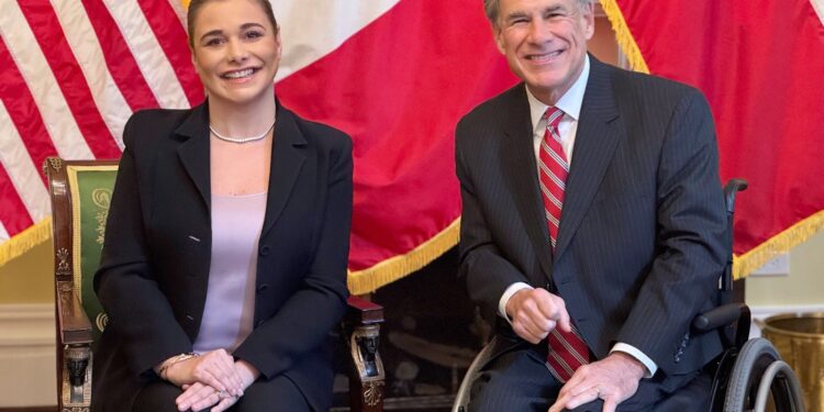 Maru Campos se reúne con el gobernador de Texas