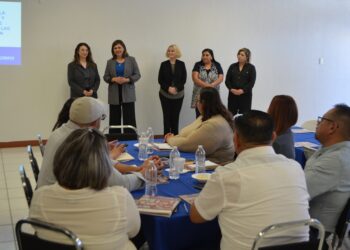 Capacitan a docentes sobre Protocolo para Detección y Actuación contra Violencia