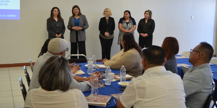 Capacitan a docentes sobre Protocolo para Detección y Actuación contra Violencia