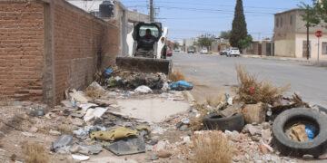 Retiran más de mil toneladas de basura de terrenos y tiraderos clandestinos en abril