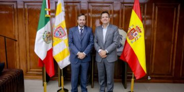 Recibe alcalde de Chihuahua al cónsul de España en Monterrey