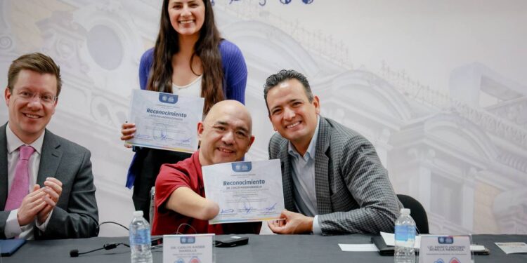 Firma Chihuahua convenio con ONG de Chile para inclusión en emergencias