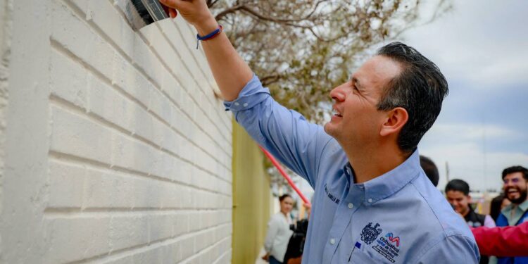 Inicia programa “Pinta tu escuela” en la Técnica 32