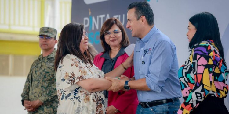 Inicia programa “Pinta tu escuela” en la Técnica 32