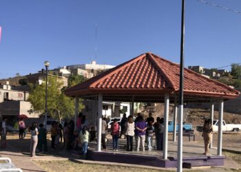 Atiende Policía Municipal peticiones de vecinos de la colonia Lealtad II