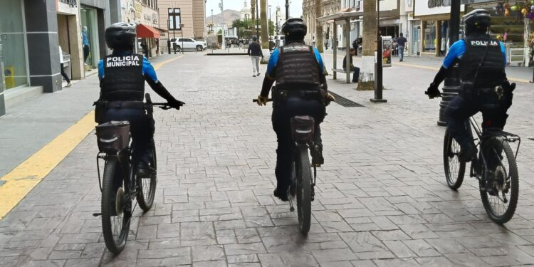 Policías municipales concluyen curso de inglés turístico