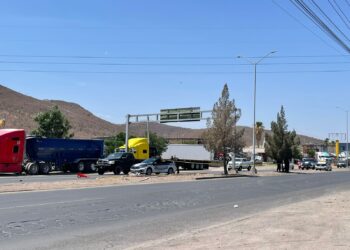Atropellan y matan a sujeto en la carretera Cuauhtémoc-Chihuahua