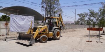 Inicia pavimentación en la colonia Insurgentes