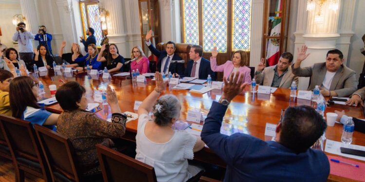 Chihuahua invertirá en infraestructura y seguridad