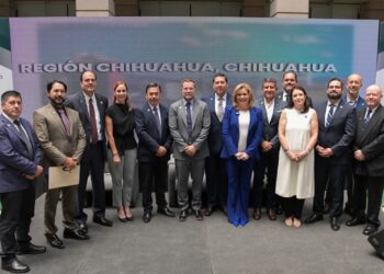 Toma Maru Campos protesta al nuevo Consejo Directivo del Codech