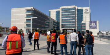 Evacuan Tribunal de Justicia de Chihuahua por amenaza de bomba