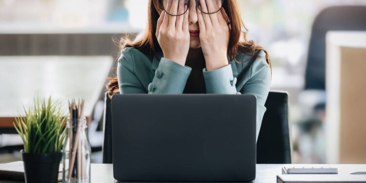 Emiten recomendaciones para cuidar tu salud mental laboral