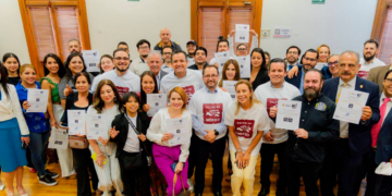 Reconocen a empresas locales con el sello “Hecho en México”