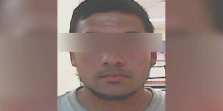 Vinculan a proceso a hombre por usurpar funciones y robar a adulto mayor