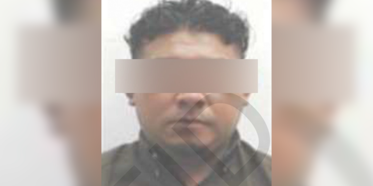 Sentencian a cinco años de prisión a hombre por asaltar dos Oxxos