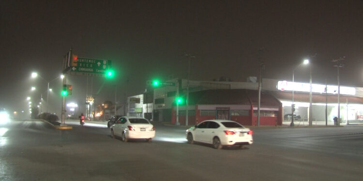 Tormenta de arena cubrió la ciudad la noche del martes