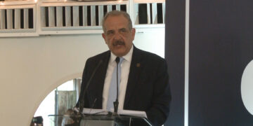 Alejandro Lazzarotto tomó protesta como nuevo presidente de CANACO