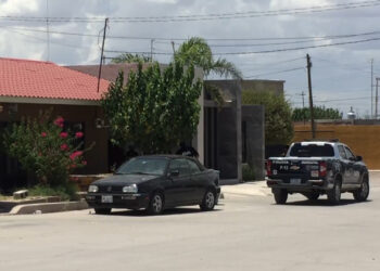 Adulto mayor fallece en la banqueta en Delicias