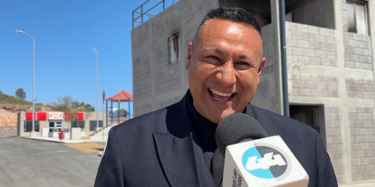 Bomberos de Aurora capacitan a elementos en Chihuahua