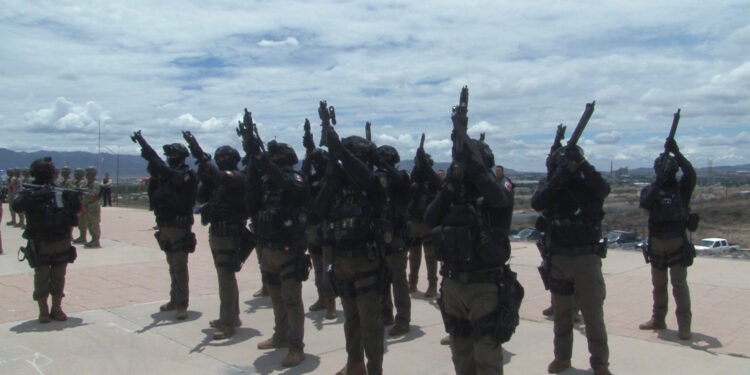 Despiden con honores al oficial José Cirilo Robles